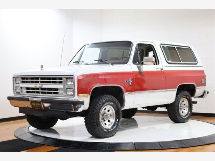 Thumbnail Photo undefined for 1988 Chevrolet Blazer 4WD